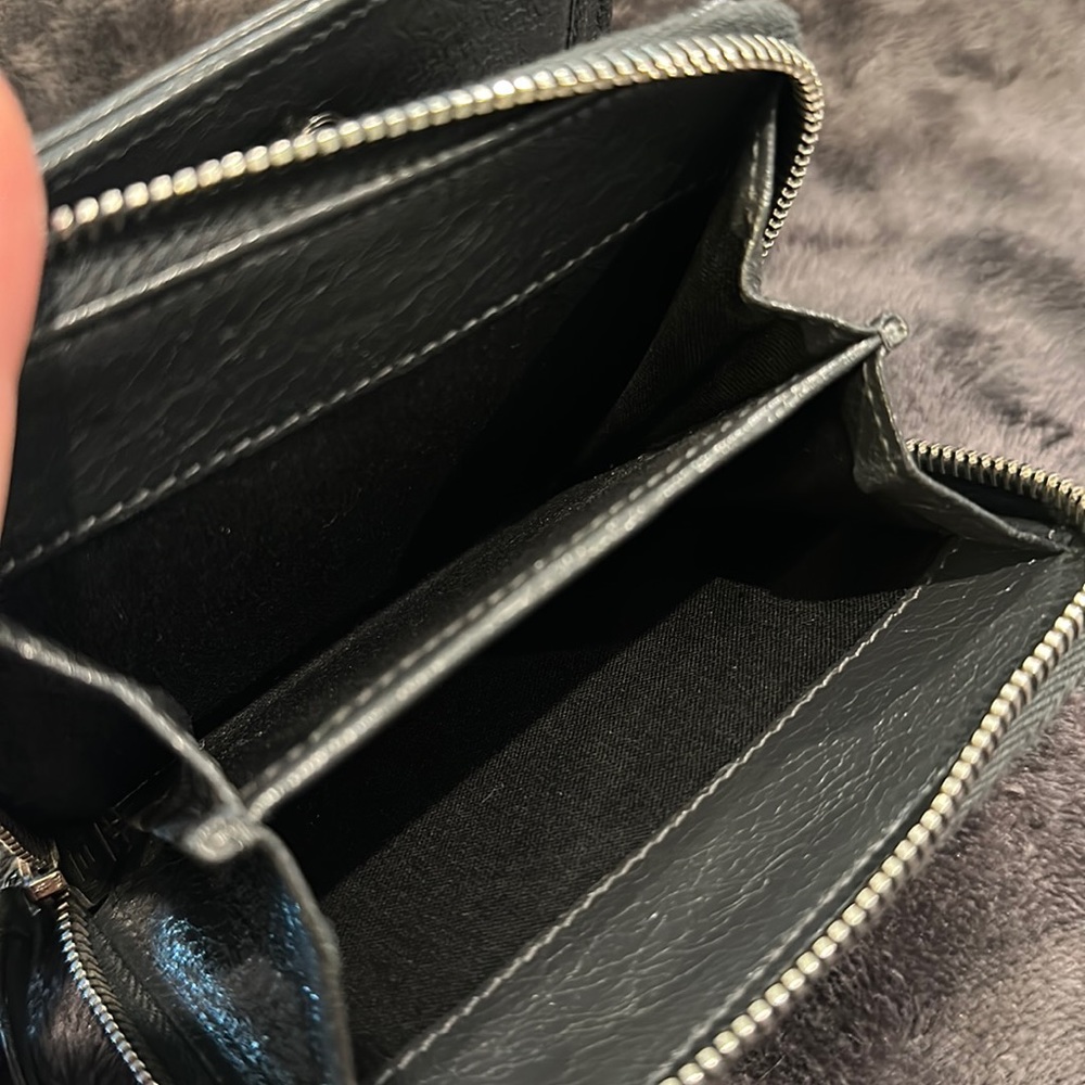 Balenciaga Classic zip-around compact wallet - Picture 6 of 13